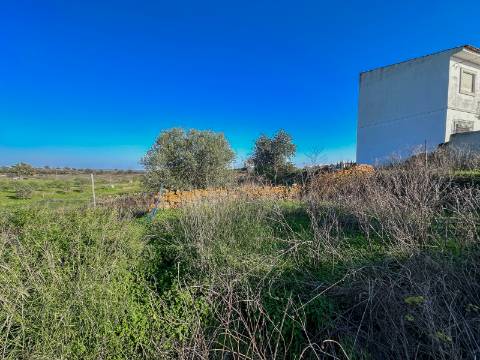 Casa Térrea para Recuperar com Projeto Aprovado - Azinhal, Castro Marim