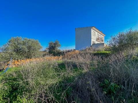 Casa Térrea para Recuperar com Projeto Aprovado - Azinhal, Castro Marim