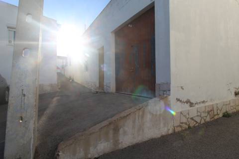 Moradia com garagem e espaço exterior no Monte Francisco