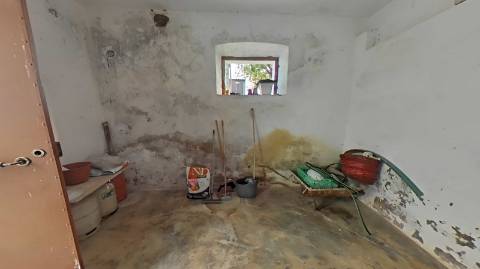 Moradia com garagem e espaço exterior no Monte Francisco