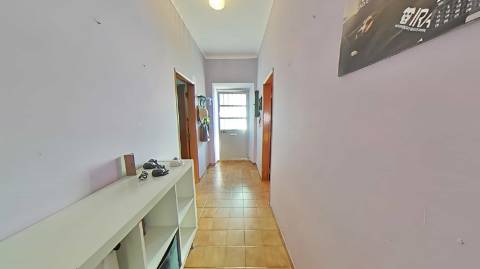 Moradia com garagem e espaço exterior no Monte Francisco