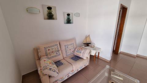 Apartamento T2 em Vila Nova de Cacela arrendamento Anual
