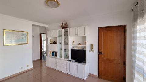Apartamento T2 em Vila Nova de Cacela arrendamento Anual