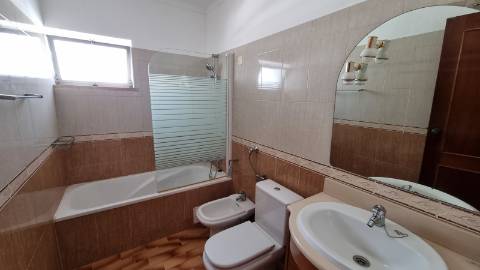 Apartamento T2 em Vila Nova de Cacela arrendamento Anual