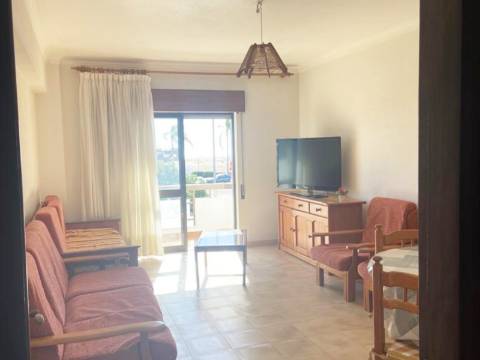 Apartamento T1 para arrendamento de Outubro a Maio