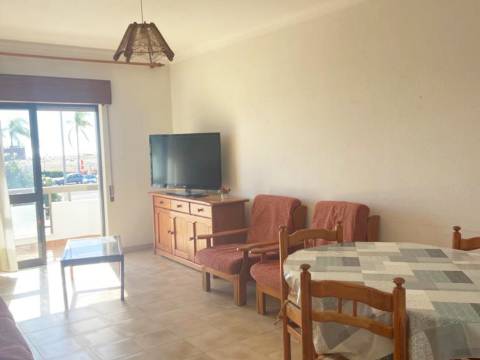 Apartamento T1 para arrendamento de Outubro a Maio