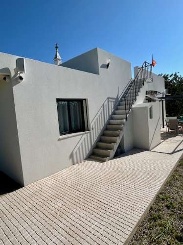 Moradia V2 para arrendamentos de Inverno situada no campo