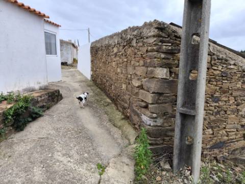 RUINA COM 78.2 M2 - VISTA MAR - EM VALE DE EBROS - CONCEIÇÃO DE TAVIRA - ALGARVE