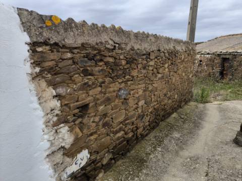 RUINA COM 78.2 M2 - VISTA MAR - EM VALE DE EBROS - CONCEIÇÃO DE TAVIRA - ALGARVE