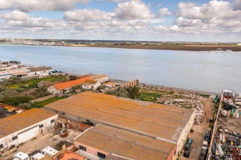 Terreno Urbano na Primeira Linha de Vila Real de Santo António