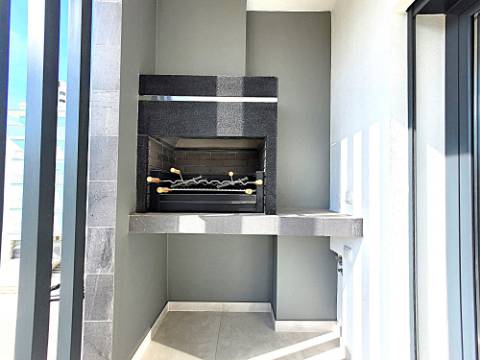 Apartamento T2 no centro de Armação de Pera a um passo da praia!