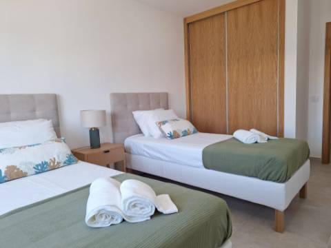 Apartamento T2 no centro de Armação de Pera a um passo da praia!