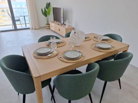 Apartamento T2 no centro de Armação de Pera a um passo da praia!