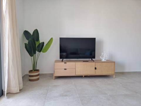 Apartamento T2 no centro de Armação de Pera a um passo da praia!