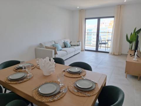 Apartamento T2 no centro de Armação de Pera a um passo da praia!