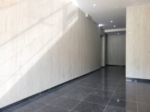 Apartamento T2 no centro de Armação de Pêra