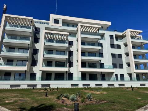 Apartamento T2 com Terraço Privativo