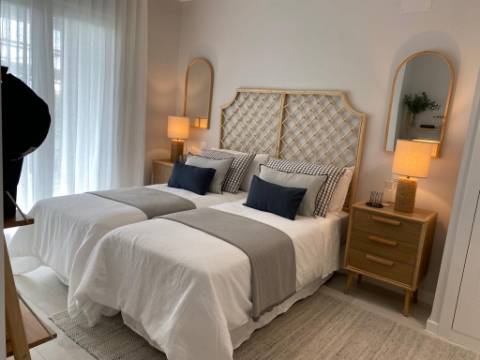 Apartamento T2 com Varanda Espaçosa