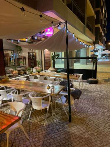 Restaurante com explanada para Trespasse em zona nobre de Olhão