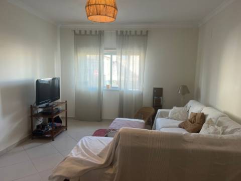 Apartamento T1 em Vila Real de Santo António para arrendamento temporário