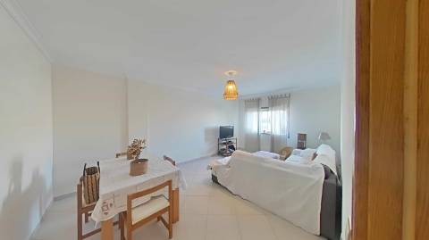 Apartamento T1 em Vila Real de Santo António para arrendamento temporário