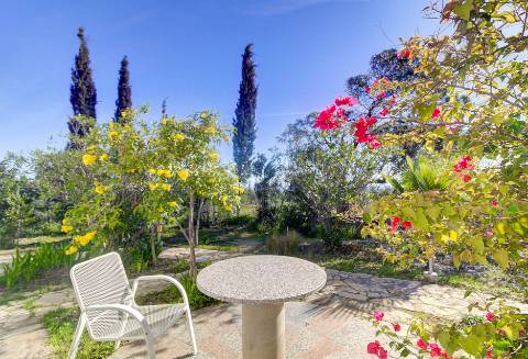 Moradia isolada T3 com espetacular vista de campo e vista mar