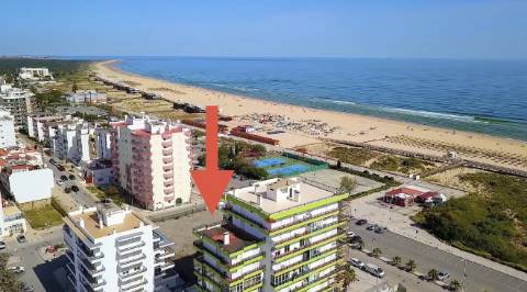 Apartamento T1+1 com Equipamentos Modernos | 1ª Linha de Praia - Monte Gordo