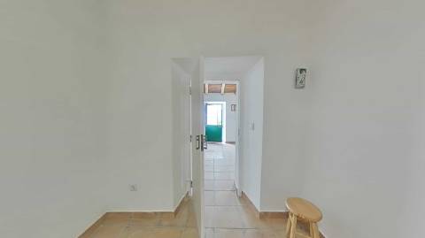 MORADIA RENOVADA - PRONTA A HABITAR - COM PÁTIO - EM CERCADO - BALURCOS - ALCOUTIM - ALGARVE