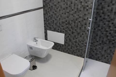 APARTAMENTO DUPLEX T0 COM DUAS VARANDAS - PRÓXIMO À PRAIA DE MONTE GORDO - VRSA - ALGARVE