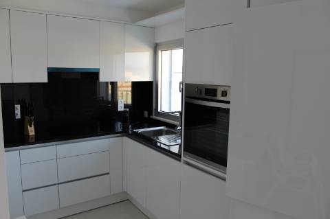 APARTAMENTO DUPLEX T0 COM DUAS VARANDAS - PRÓXIMO À PRAIA DE MONTE GORDO - VRSA - ALGARVE