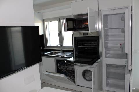 APARTAMENTO DUPLEX T0 COM DUAS VARANDAS - PRÓXIMO À PRAIA DE MONTE GORDO - VRSA - ALGARVE