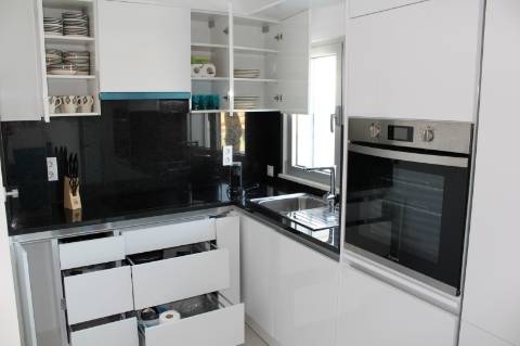 APARTAMENTO DUPLEX T0 COM DUAS VARANDAS - PRÓXIMO À PRAIA DE MONTE GORDO - VRSA - ALGARVE