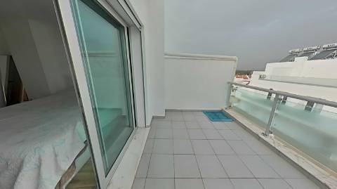 APARTAMENTO DUPLEX T0 COM DUAS VARANDAS - PRÓXIMO À PRAIA DE MONTE GORDO - VRSA - ALGARVE