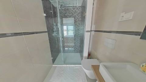 APARTAMENTO DUPLEX T0 COM DUAS VARANDAS - PRÓXIMO À PRAIA DE MONTE GORDO - VRSA - ALGARVE