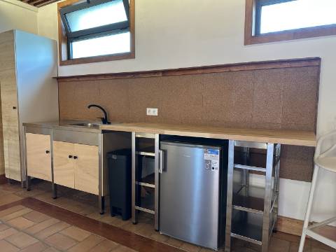 Charmoso espaço comercial/Loja na Fuseta