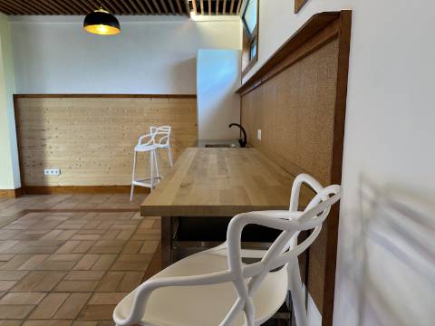 Charmoso espaço comercial/Loja na Fuseta