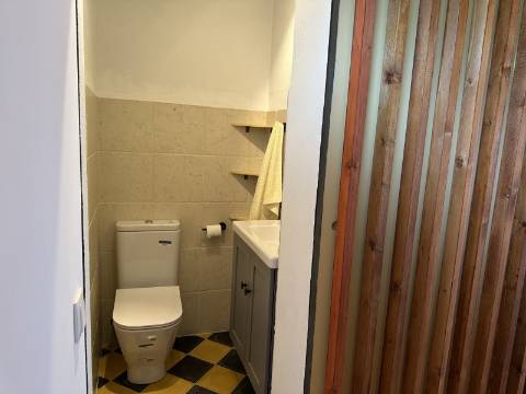 Charmoso espaço comercial/Loja na Fuseta