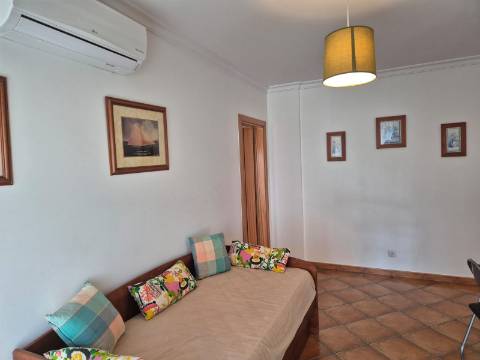 Apartamento T1 em VRSA-Arrendamento