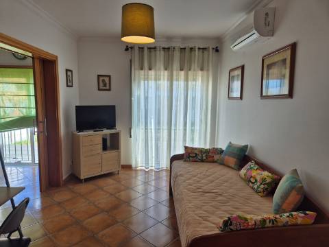 Apartamento T1 em VRSA-Arrendamento