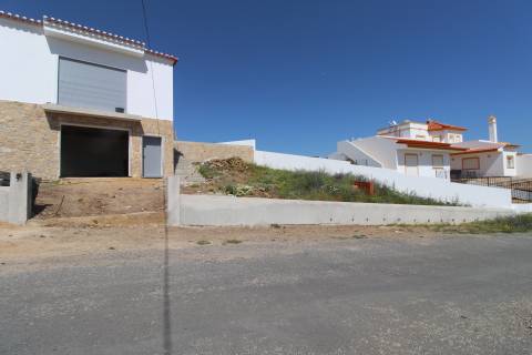 Moradia Térrea Isolada com Vista Mar no Malhão em Castro Marim