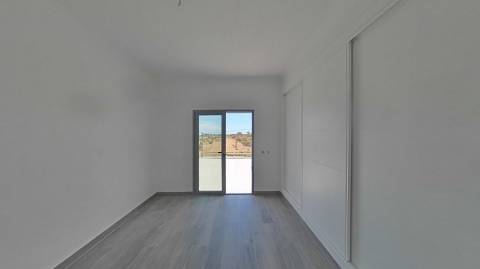 Moradia Térrea Isolada com Vista Mar no Malhão em Castro Marim