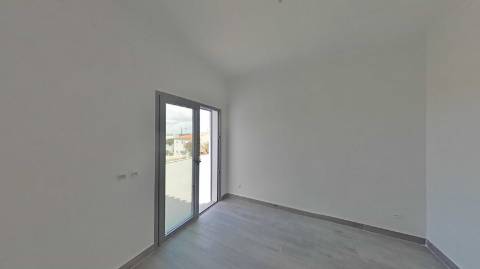 Moradia Térrea Isolada com Vista Mar no Malhão em Castro Marim