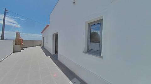 Moradia Térrea Isolada com Vista Mar no Malhão em Castro Marim