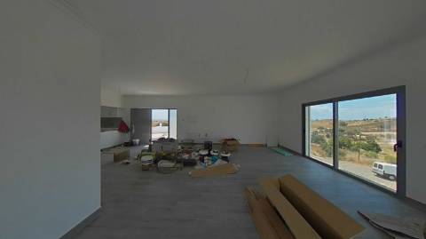 Moradia Térrea Isolada com Vista Mar no Malhão em Castro Marim