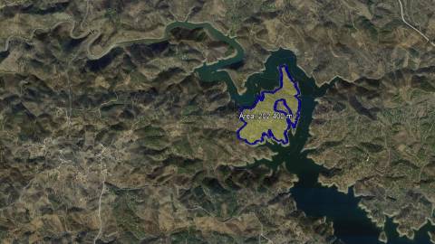 TERRENO COM 20 HECTARES - JUNTO AO LAGO - POSSIBILIDADE DE CONSTRUÇÃO - TURISMO - CORTE DO GAGO - CASTRO MARIM - ALGARVE