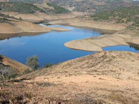TERRENO RÚSTICO COM 19.280 M2 - VISTA LAGO - ALCARIAS GRANDES - CASTRO MARIM - ALGARVE