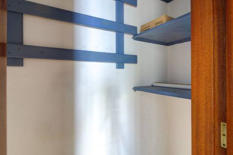 Apartamento T2 com 2 WC Renovado com lugar de parqueamento em garagem e sotão em Vila Real de Santo António