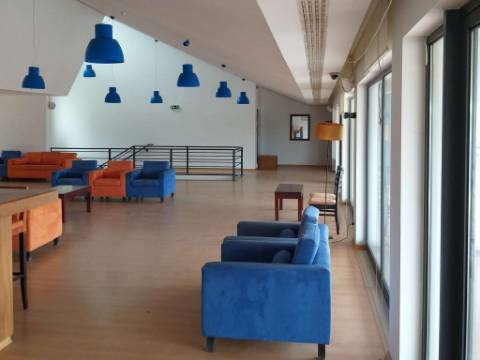 Empreendimento Turístico com 22 quartos situado na margem do rio Guadiana em Guerreiros do Rio