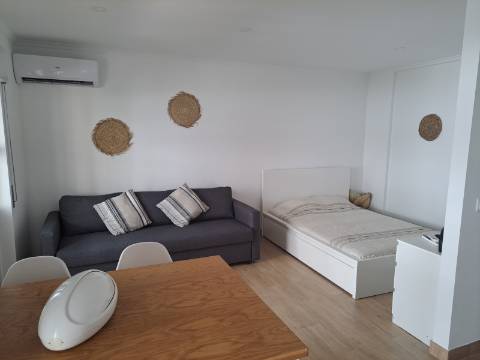 Apartamento T0 Monte Gordo para arrendamento de Outubro a Junho