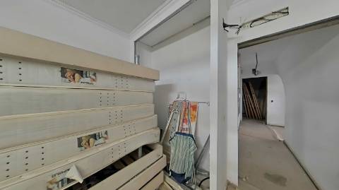 Empreendimento em Vila Real de Santo António com 5 fracções 2º linha do Rio Guadiana